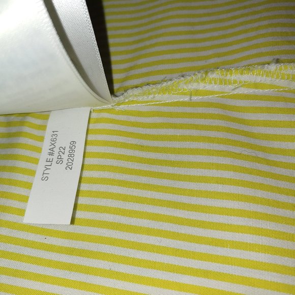 J.Crew Sleeveless button-up shirt in signature fit Size 2X Citrine Ivory - Picture 5 of 6